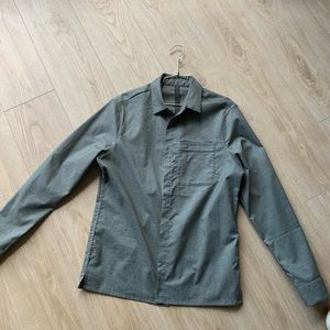 Lululemon casual shirt